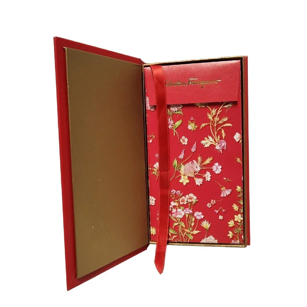 Salvatore Ferragamo  Red Envelope Set‎ of 10